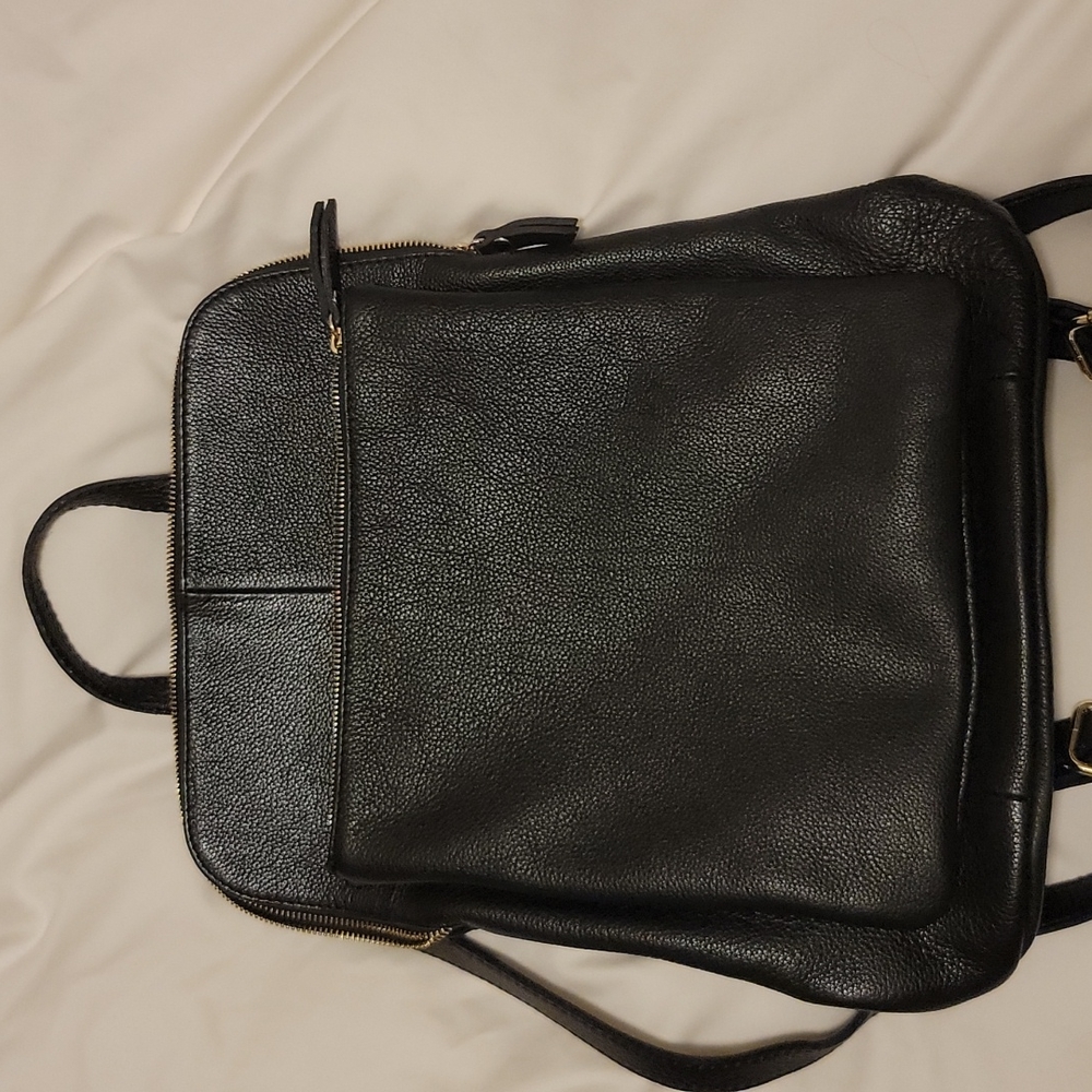 L Credi Black Pebbled Italian Leather Backpack
